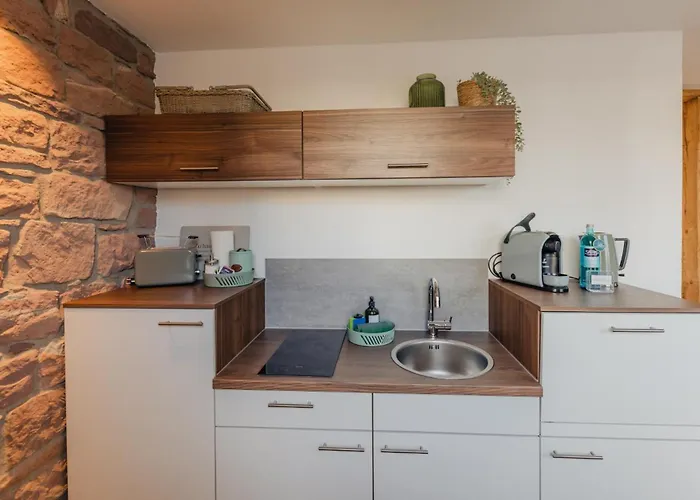 Mainterrasse Boardinghouse Am Fluss Klimatisierte Mit 80qm Terrasse Miltenberg