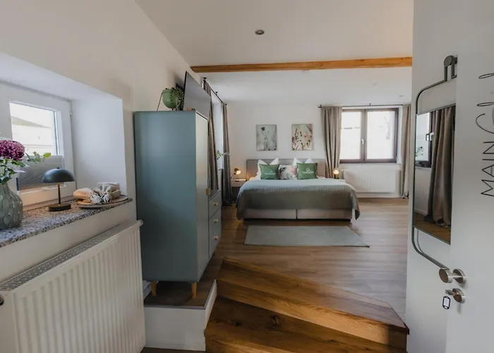 Mainterrasse Boardinghouse Am Fluss Klimatisierte Mit 80qm Terrasse Διαμέρισμα *