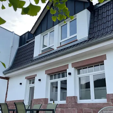 Mainterrasse Boardinghouse Am Fluss Klimatisierte Mit 80qm Terrasse