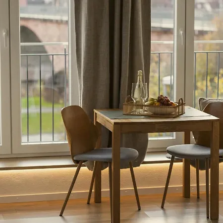 Appartement Mainterrasse Boardinghouse Am Fluss Klimatisierte Mit 80qm Terrasse Miltenberg