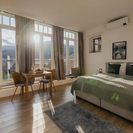 Mainterrasse Boardinghouse Am Fluss Klimatisierte Mit 80qm Terrasse * Miltenberg