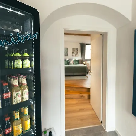 Mainterrasse Boardinghouse Am Fluss Klimatisierte Mit 80qm Terrasse Appartement