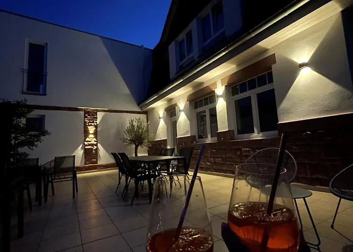 Mainterrasse Boardinghouse Am Fluss Klimatisierte Mit 80qm Terrasse